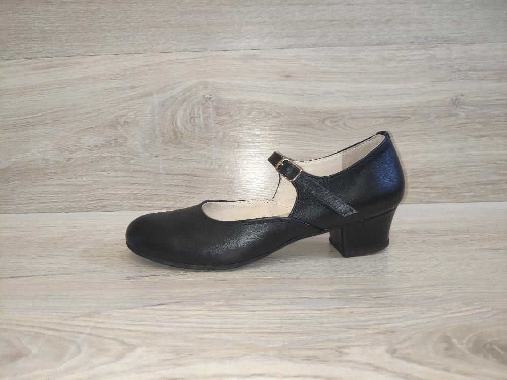 Туфли женские для народных танцев черные
